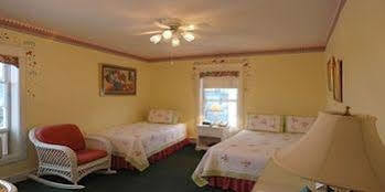Chippewa Waterfront 3*