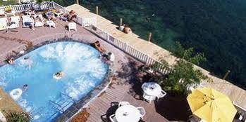 Chippewa Waterfront Hotel